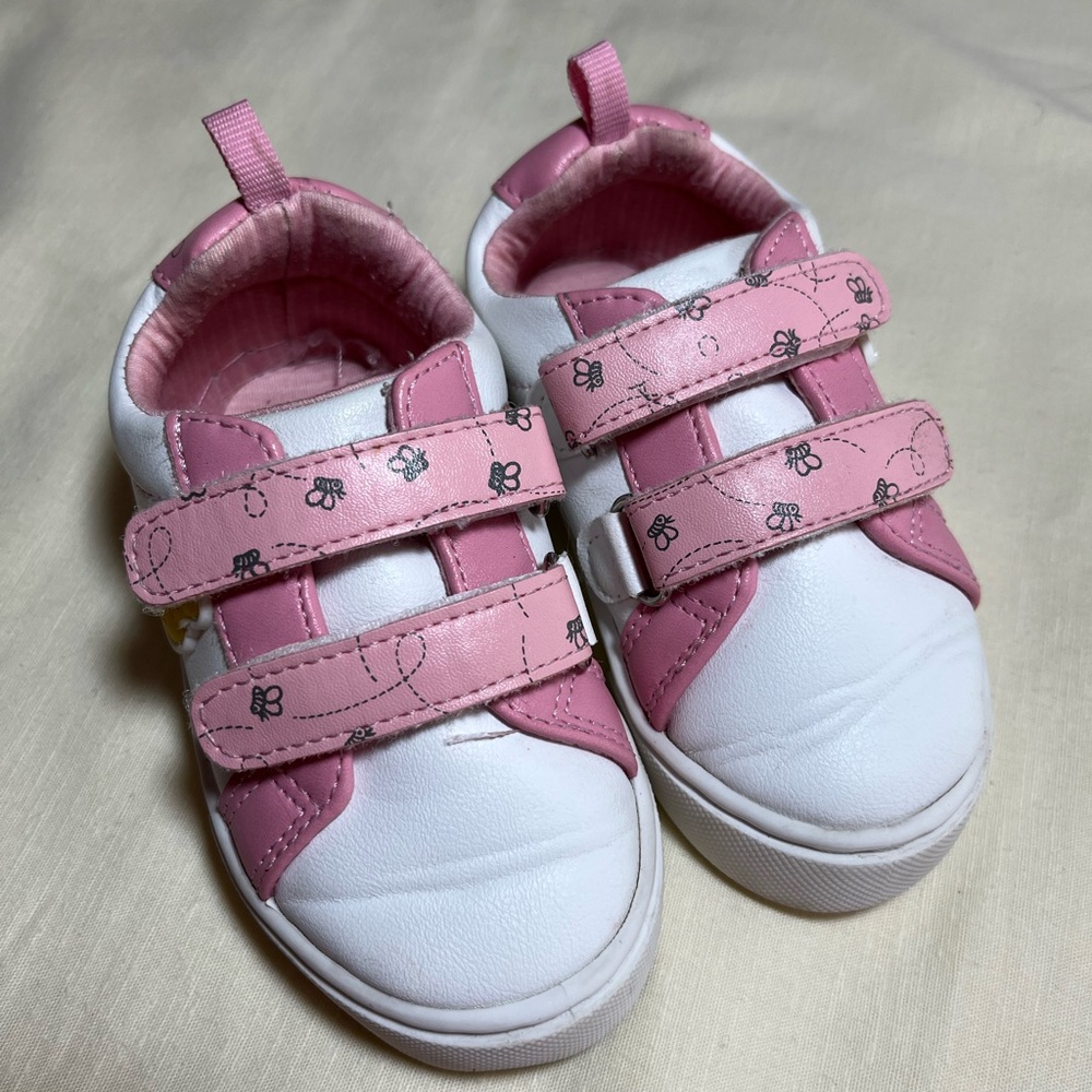 Ground Up Disney Pink and White Kids Sneakers